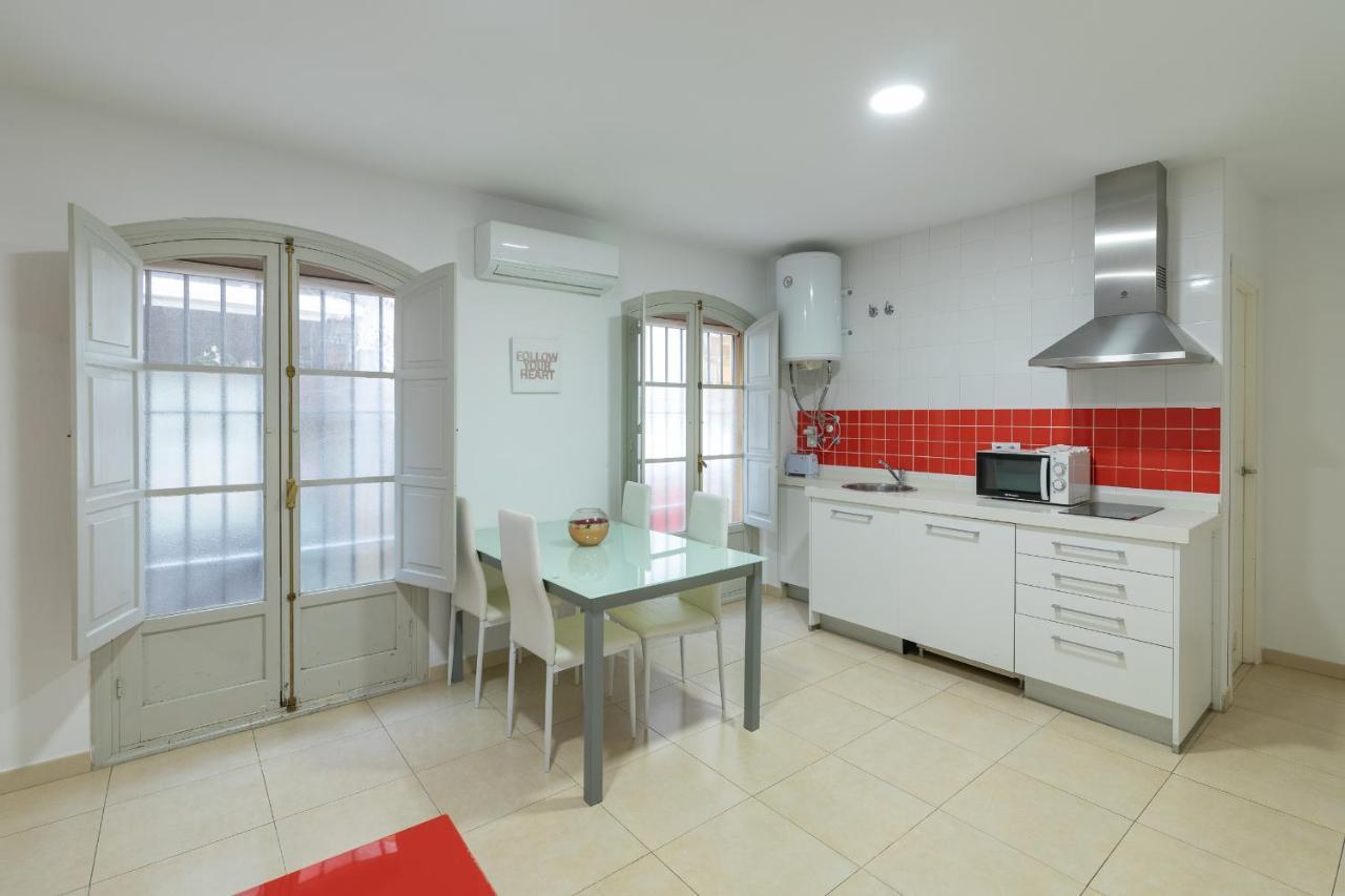 Reservaloen Plaza Del Salvador Sevilla Bagian luar foto