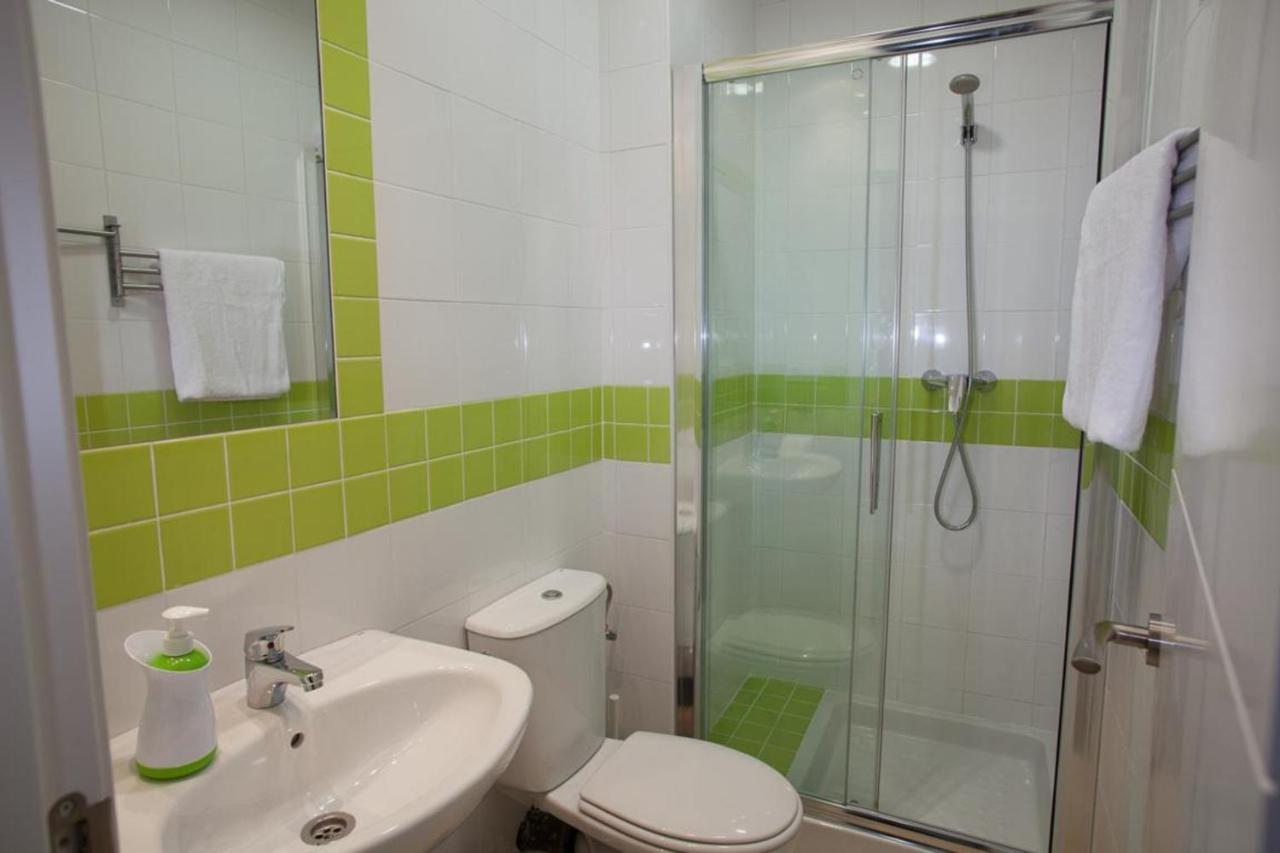 Reservaloen Plaza Del Salvador Sevilla Bagian luar foto