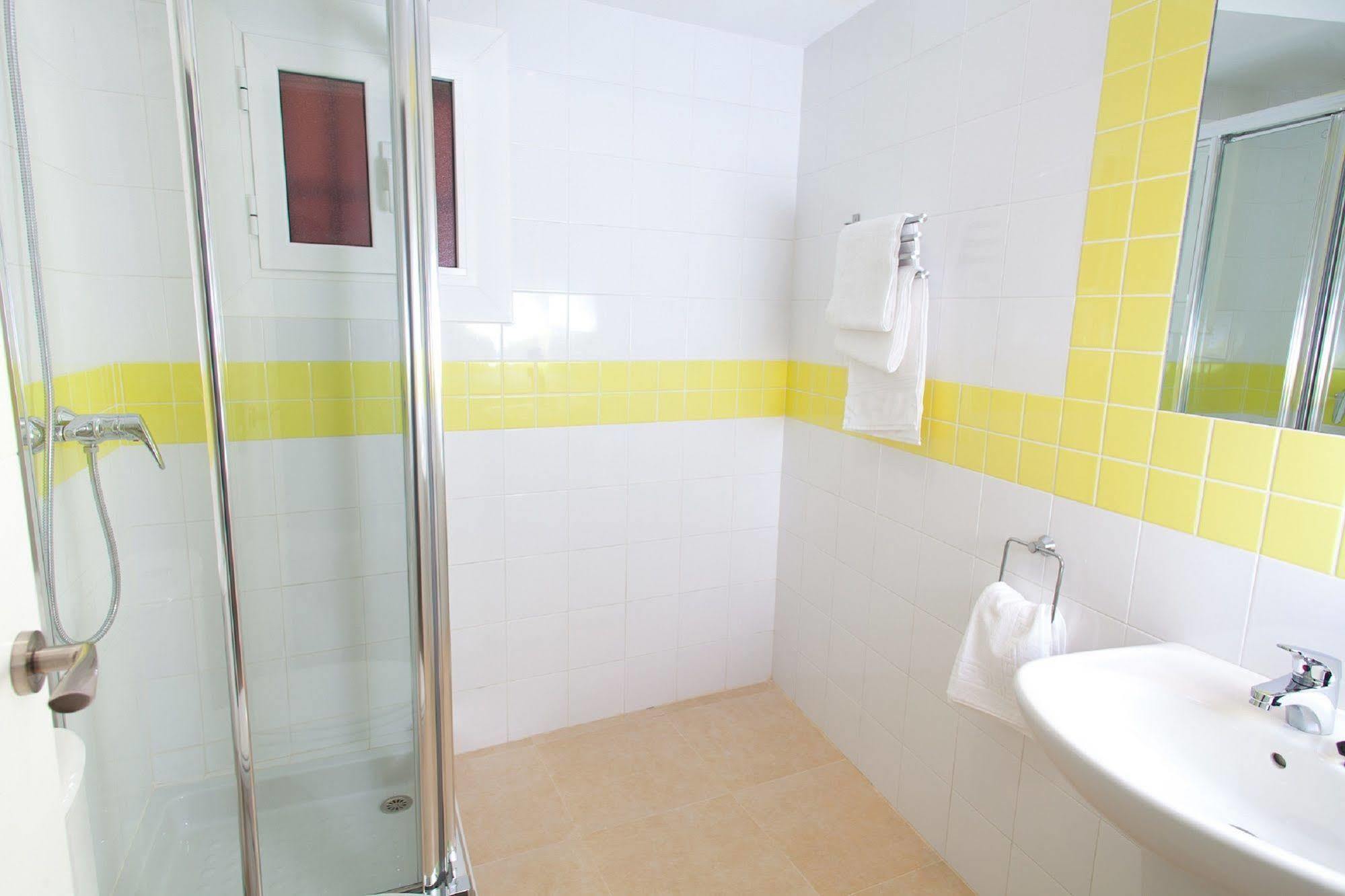 Reservaloen Plaza Del Salvador Sevilla Bagian luar foto